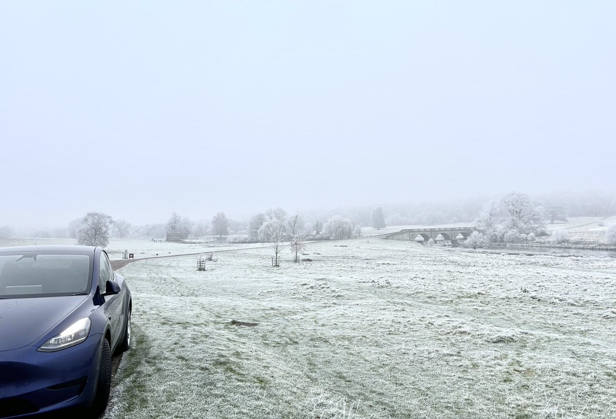Y__Tesla's tweet image. Having fun driving around the frosty countryside.

@tesla

#tesla #teslamodely #tesladesign #teslaroadtrip #winter #countryside
