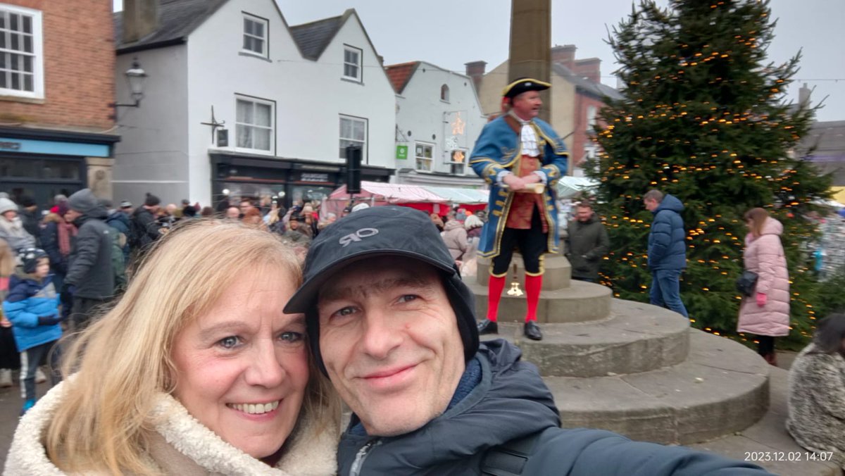DebbieNeale's tweet image. Beautiful Christmassy day in Knaresborough; from Christmas tree festivals, brass bands, Morris dancers, singing carols and enjoying the Christmas market.  #lovingchristmas