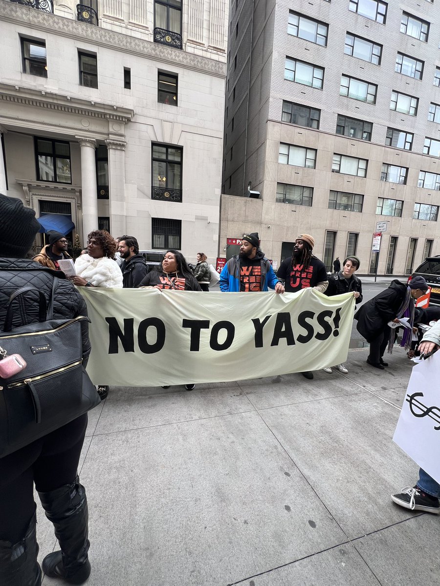 ACRE (@acrecampaigns) on Twitter photo Philly billionaire Jeff Yass uses his money to rig our democracy!
ACRE, <a href="/twittlesis/">LittleSis</a>, @OnePennsylvania, <a href="/FreeTheBallot/">Free The Ballot Incarcerated Voter Family Network</a>, <a href="/PhillyJwJ/">Philadelphia JwJ</a>, <a href="/MakeRoadActPA/">Make the Road Action in PA</a>, & <a href="/powerinterfaith/">POWER Interfaith</a> are calling him out—& demanding he pay his fair share. #AllEyesOnYass Philly billionaire Jeff Yass uses his money to rig our democracy!
ACRE, <a href="/twittlesis/">LittleSis</a>, @OnePennsylvania, <a href="/FreeTheBallot/">Free The Ballot Incarcerated Voter Family Network</a>, <a href="/PhillyJwJ/">Philadelphia JwJ</a>, <a href="/MakeRoadActPA/">Make the Road Action in PA</a>, & <a href="/powerinterfaith/">POWER Interfaith</a> are calling him out—& demanding he pay his fair share. #AllEyesOnYass
