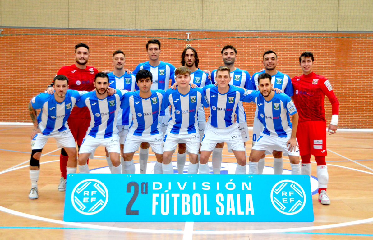 Victoria del Lega en Sevilla 
🔵⚪️+ 3️⃣
R. Betis Futsal B 1-3 <a href="/CDLeganesFS/">C.D. Leganés Fútbol Sala</a> 
Grande chavales!!!! Os lo merecíais. Siempre con los nuestros!!
<a href="/oscardelafaya/">oscar de la faya</a> <a href="/joseluisleon10/">CHICHO</a> <a href="/Pablitoibarra10/">Pablo Ibarra Fuertes</a> <a href="/Manu7gr/">Manu Garcia</a> <a href="/AFuentes_4/">Alex Fuentes</a>