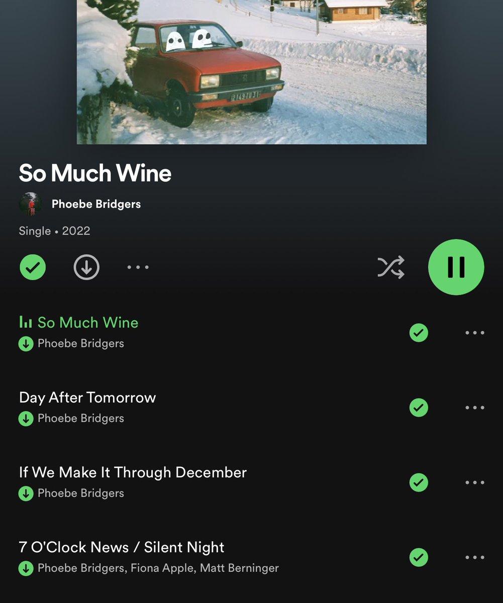 raspberhrriies's tweet image. "omggg i cant wait for winter it's my favorite season ever"
me during it: