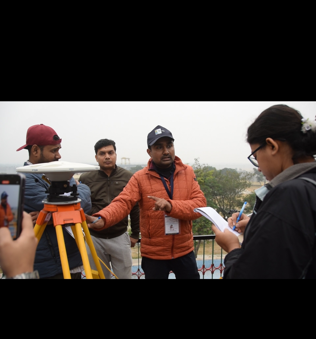 Shashi_fluvial's tweet photo. 4th Intensive Field Training Program(ITP) of Young Geomorphologists Forum(YGF)-IGI, India, on the foothills of the Himalayas. https://t.co/w1CBYZnn44