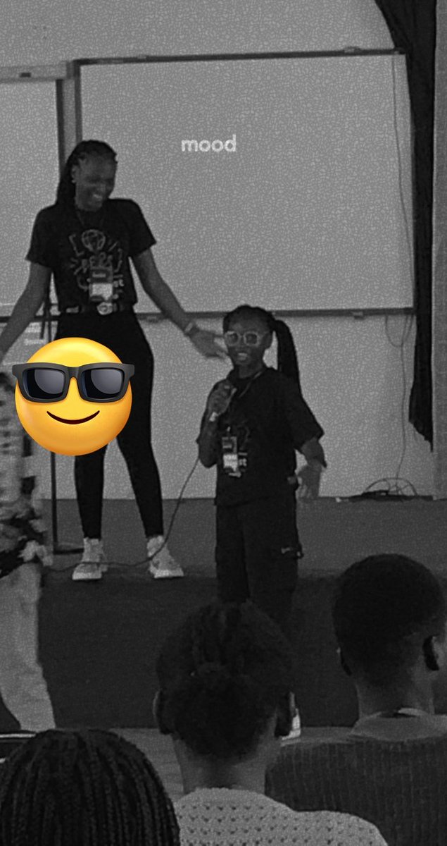 I don't know what I am saying but it's definitely worth listening to☺️

#devfestmakurdi23 #DevFest2023