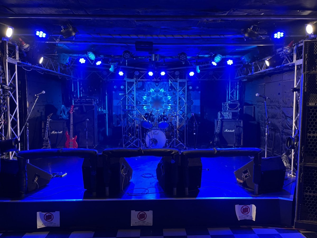 crescendo_jp's tweet photo. 当店ホームページの12月スケジュール欄更新！
https://t.co/2RjOP9APxS

各種お問い合わせは…
◆メール
info@kichijoji-crescendo.net
◆LINE
https://t.co/h87OeDVIlt
…まで!

出演希望のご連絡はもちろん主催イベント、ホールレンタル、他にもMV撮影や音響機材レンタルなど色々お問い合わせ下さい! https://t.co/0LnUSQLx9A