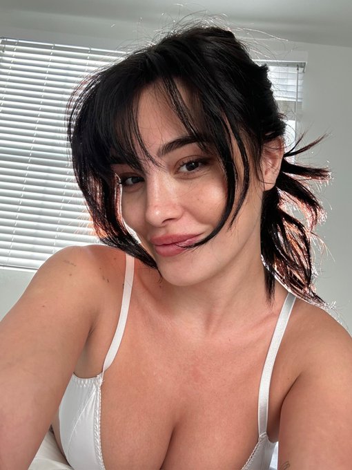 💕 https://t.co/dkrH4OH5e8