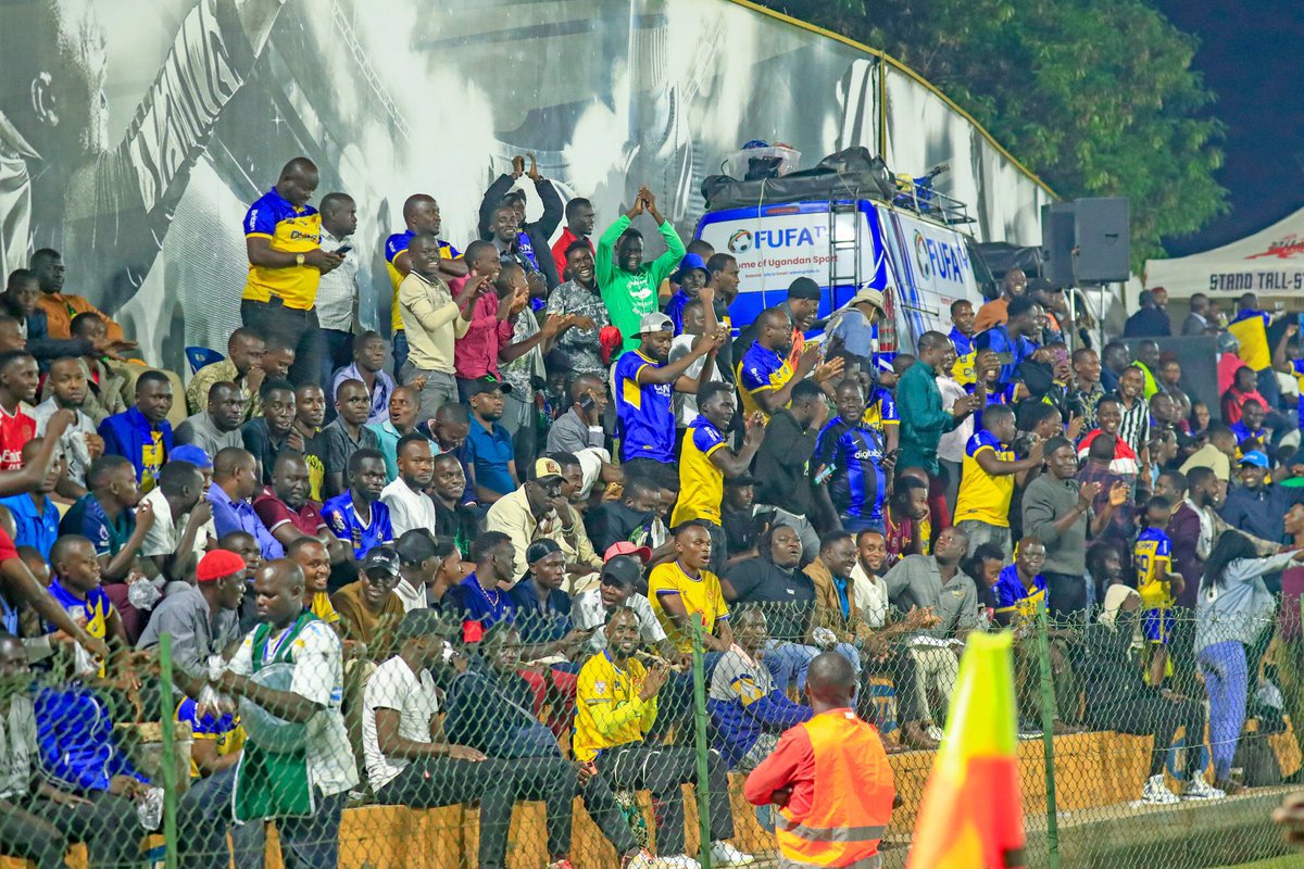 PulseSportsUGA's tweet photo. Saturday's are for the fans and shout out to @KCCAFC's 12th man.

Weren't you entertained last night? 

#PulseSportsUGA #StarTimesUPL #UPLLive #KCCAGAD https://t.co/306gLXCjbL