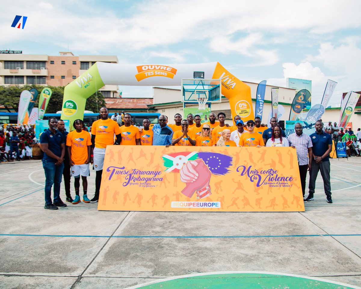 🔴🏀 #BestOfBurundi vs #BestOfRwanda 

En collaboration avec l’ <a href="/UEauBurundi/">UE au Burundi</a> , la  <a href="/laFEBABU/">FEBABU</a> accueille ce Samedi 2 Décembre 2023, un grand match de basketball qui oppose une sélection des meilleurs joueurs du championnat rwandais à celle du Burundi, soit de la