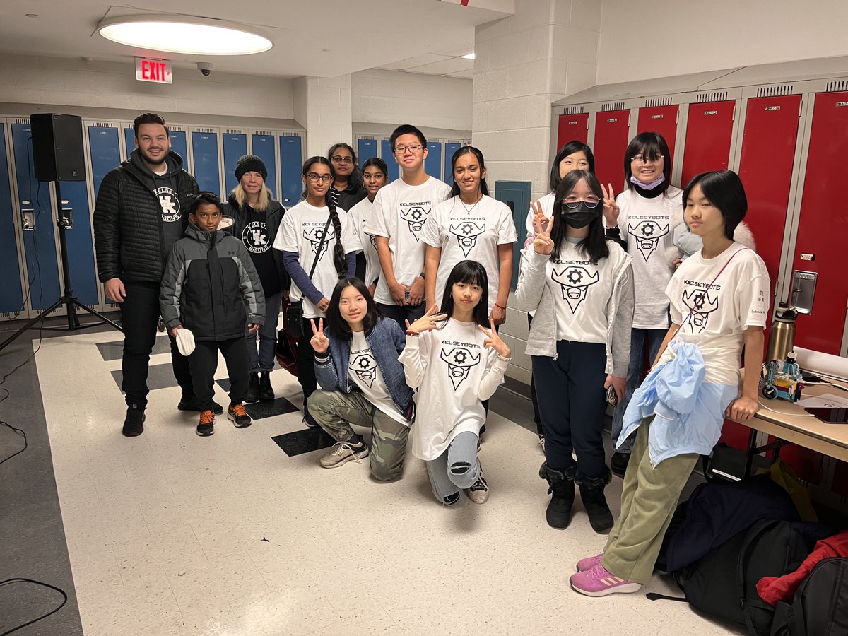 ⁦<a href="/TDSB_KelseySrPS/">TDSB_HenryKelseySrPS</a>⁩ setting up for competition day ⁦<a href="/firstlegoleague/">FIRST LEGO League</a>⁩ ⁦<a href="/SaraGogani/">Sara Gogani</a>⁩ ⁦<a href="/NicoleMillerEDU/">Nicole Miller, EdD</a>⁩
