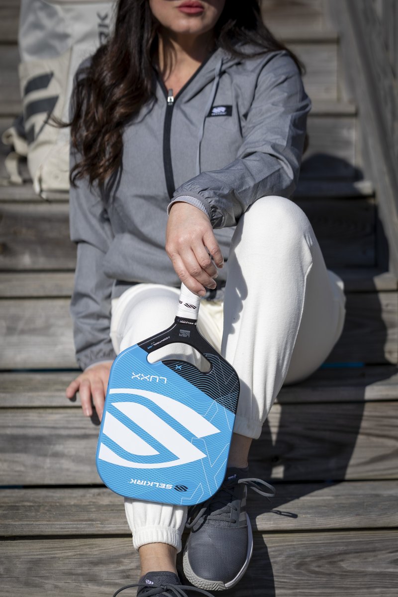 SelkirkSport's tweet photo. The LUXX Control Air, for those who want ultimate control on the court!🌟
Featuring the Fall Owen Collection Women's Seascape Full Zip Hooded Jacket and the Women's Lotti Sweatpants!🤩
#LuxxControlAir #WeArePickleball #SelkirkOwenFallCollection #CommitmentToExcellence https://t.co/Jf2SlUB0Iq