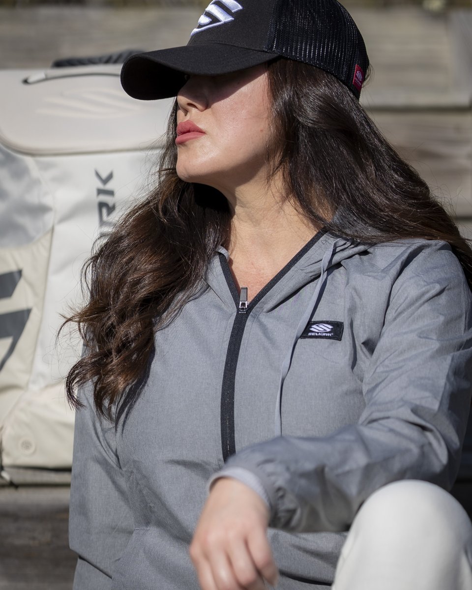 SelkirkSport's tweet photo. The LUXX Control Air, for those who want ultimate control on the court!🌟
Featuring the Fall Owen Collection Women's Seascape Full Zip Hooded Jacket and the Women's Lotti Sweatpants!🤩
#LuxxControlAir #WeArePickleball #SelkirkOwenFallCollection #CommitmentToExcellence https://t.co/Jf2SlUB0Iq