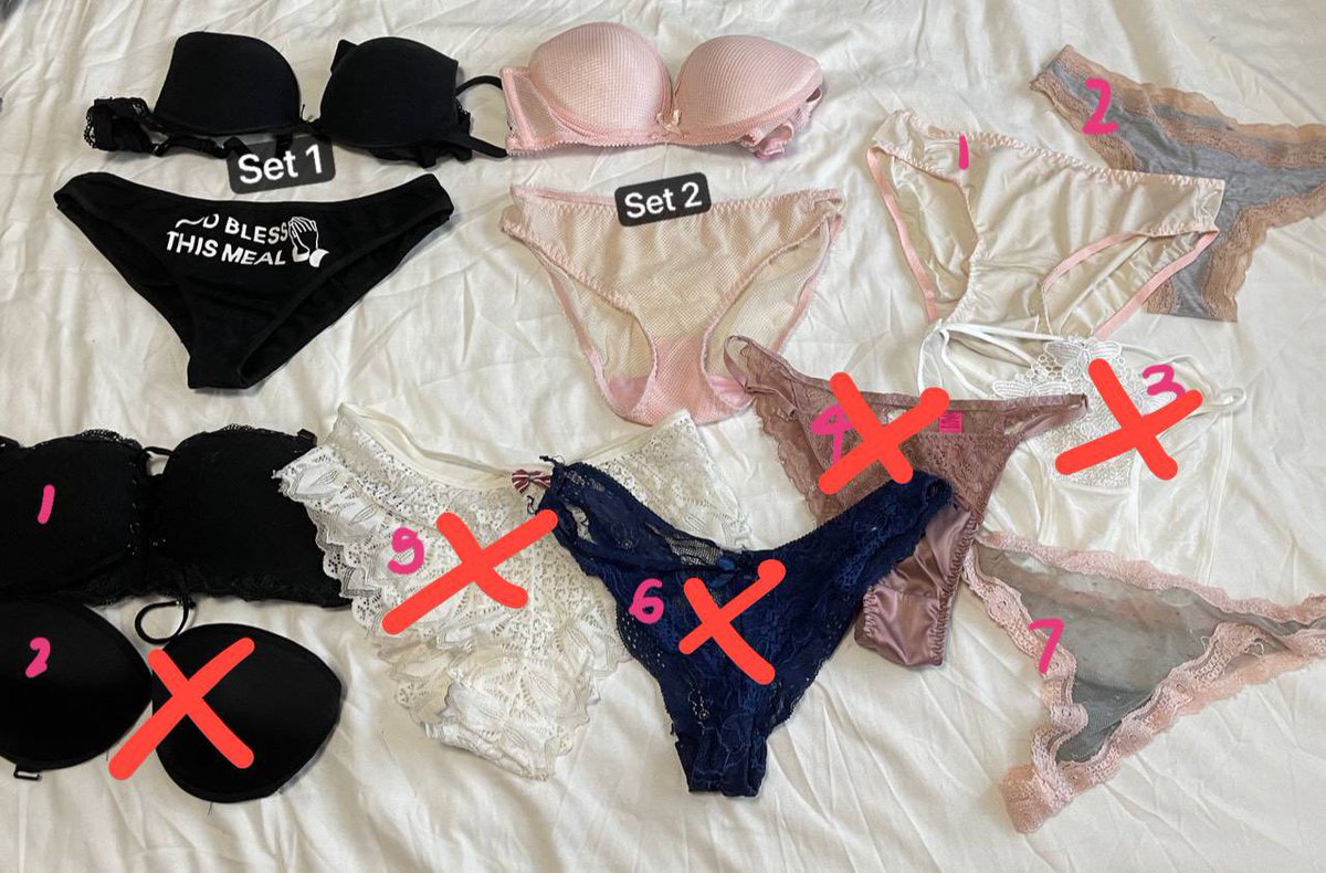 lvcrystalicious's tweet photo. Few pieces left to clear. 🤧 who wants to help ? https://t.co/syTUhGZvCl