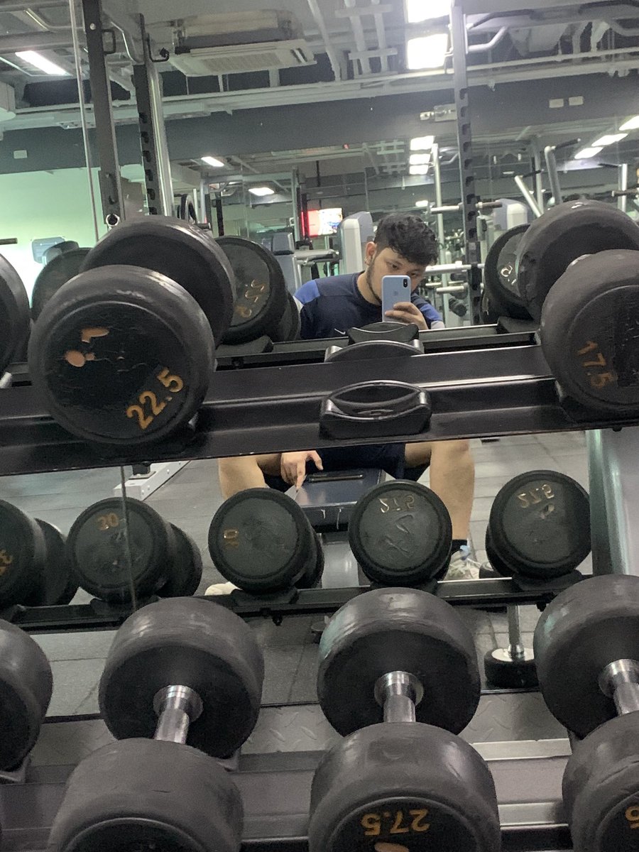 mstrjj_'s tweet photo. Gym Vibes 🤸 https://t.co/RxbhLK8aVh