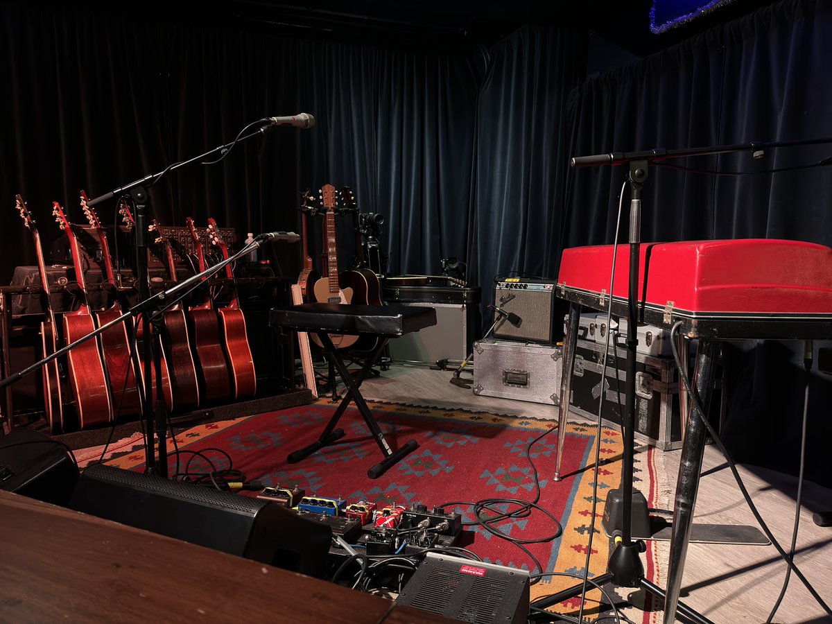 beamacd's tweet photo. .@joelplaskett does not travel light for a solo show!  Thought it might be set design but nope …. he played them all.  Amazing show at @CarletonHalifax with a great variety of his current catalog and a sneak listen to upcoming songs.  Stay tuned ….. https://t.co/E3knWq01nd