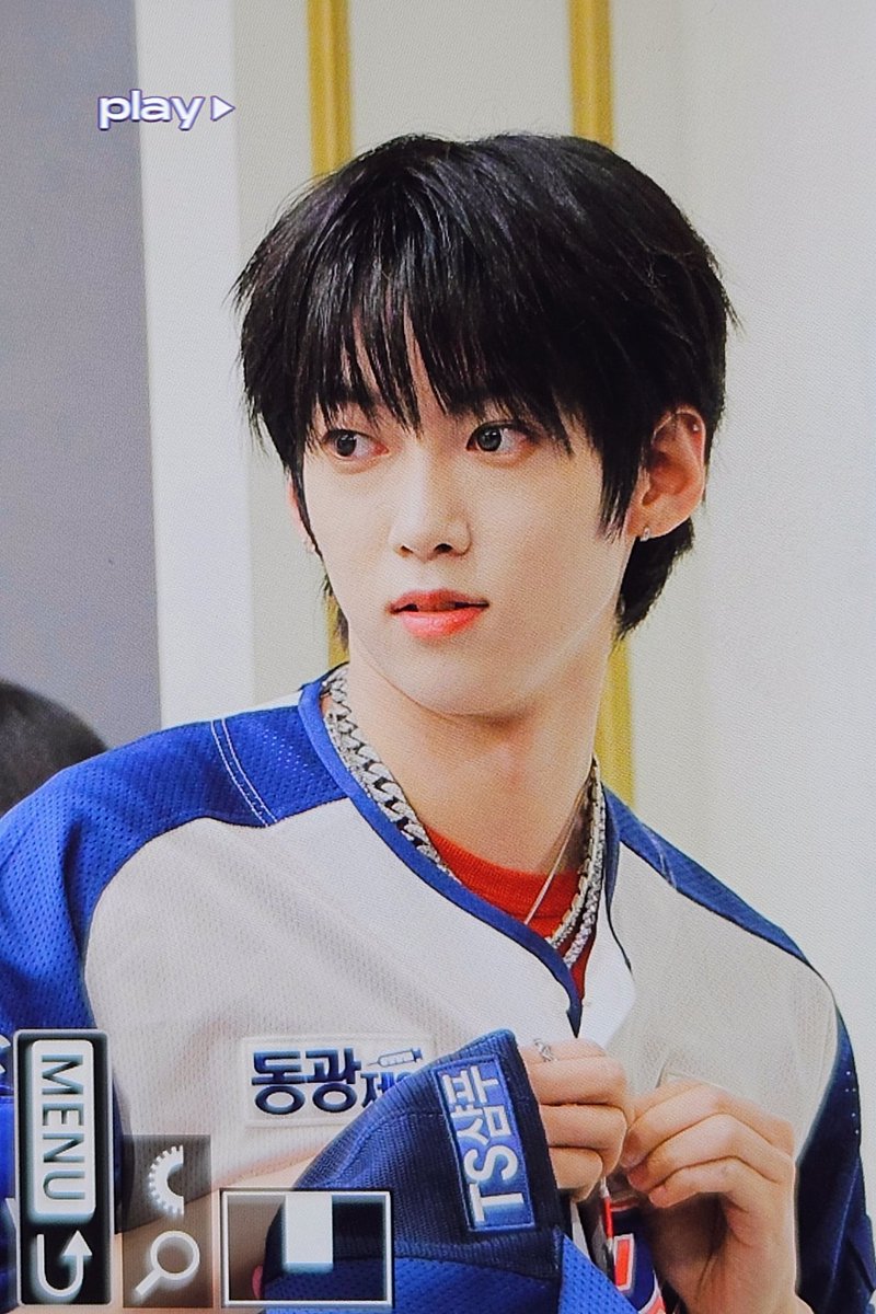 play_nkd's tweet photo. 231202 이정후, 안우진 그리고 나캠든
#앰퍼샌드원 #AMPERSANDONE 
#KAMDEN #나캠든 #나두빈 https://t.co/Nwo9vahkVJ