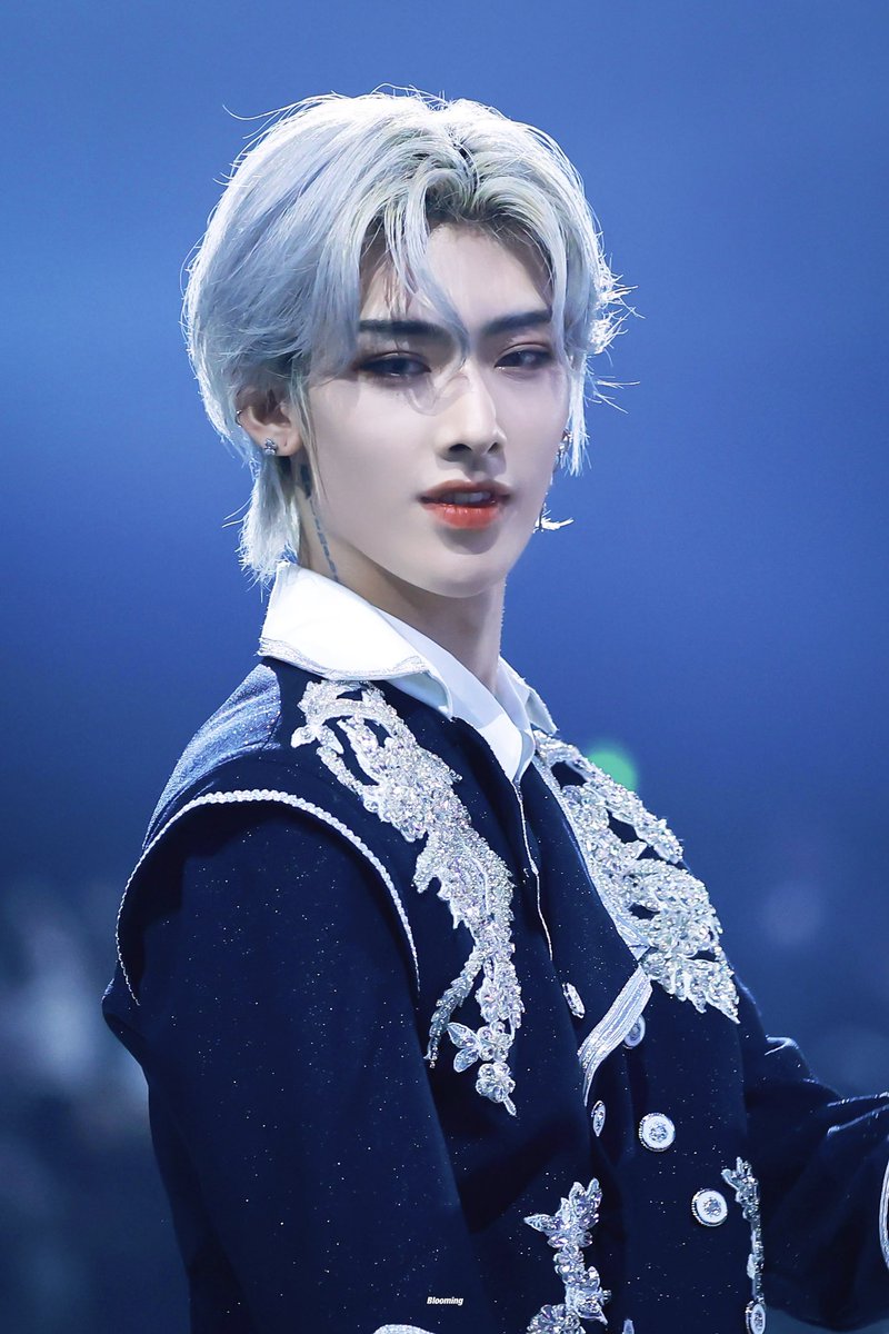 i BIO 植村隆博　DADA 新美容 snipstyle i fas 植村隆博 DADA 新美容 しんびよう snipstyle 新美容 フォルム