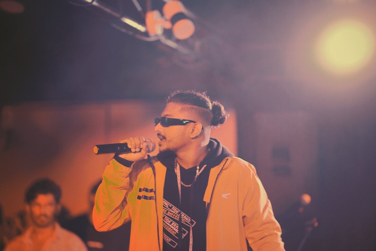 rakzradiant's tweet photo. FLIP Music Festival 2023 felt what it's like to have Rakz on the mic.
Kochi, we love you. ❤️ https://t.co/ooGlgizEr9