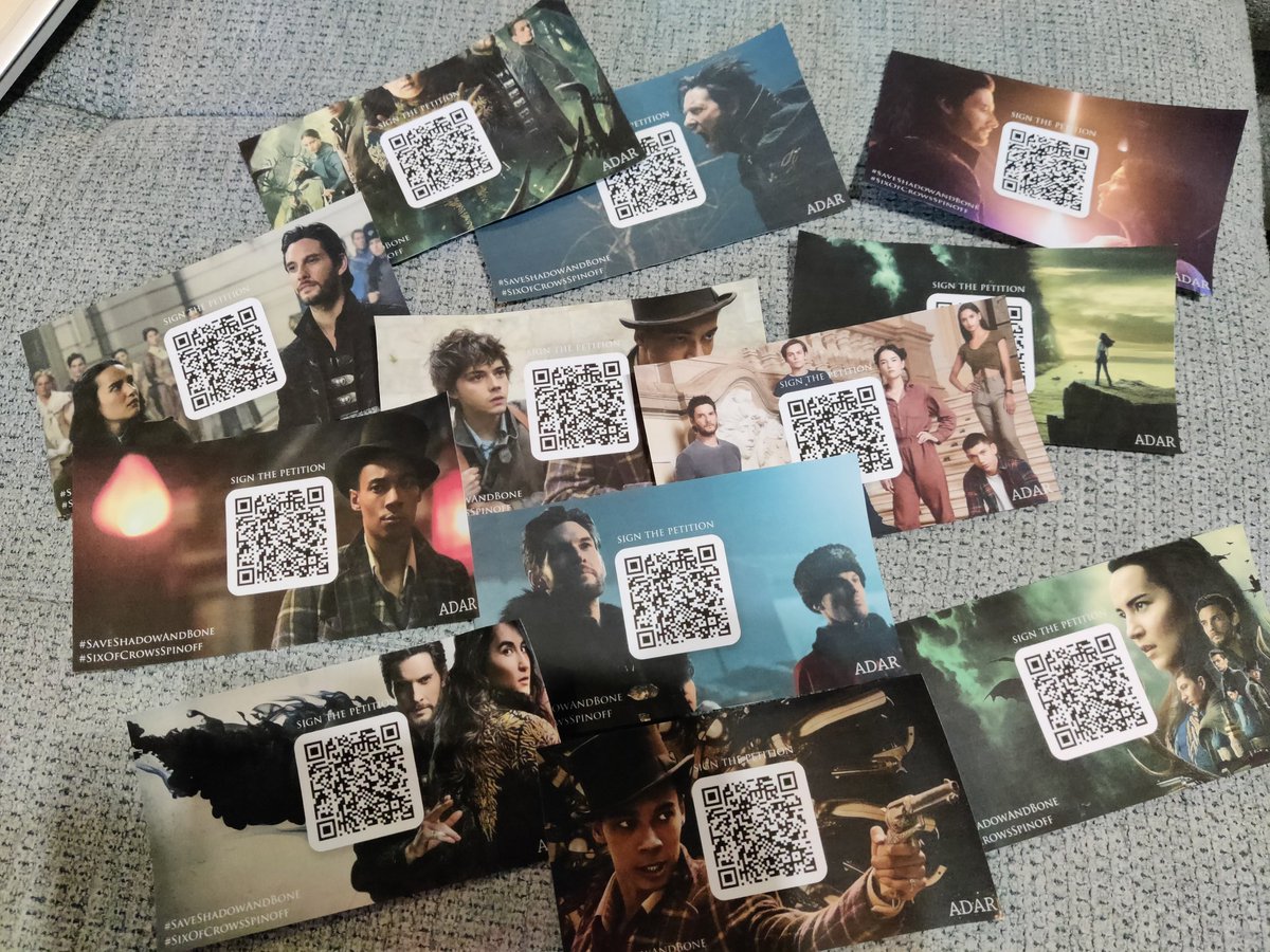 I'm going to a bookstore today 😁
#SaveShadowAndBone
#SixOfCrowsSpinoff