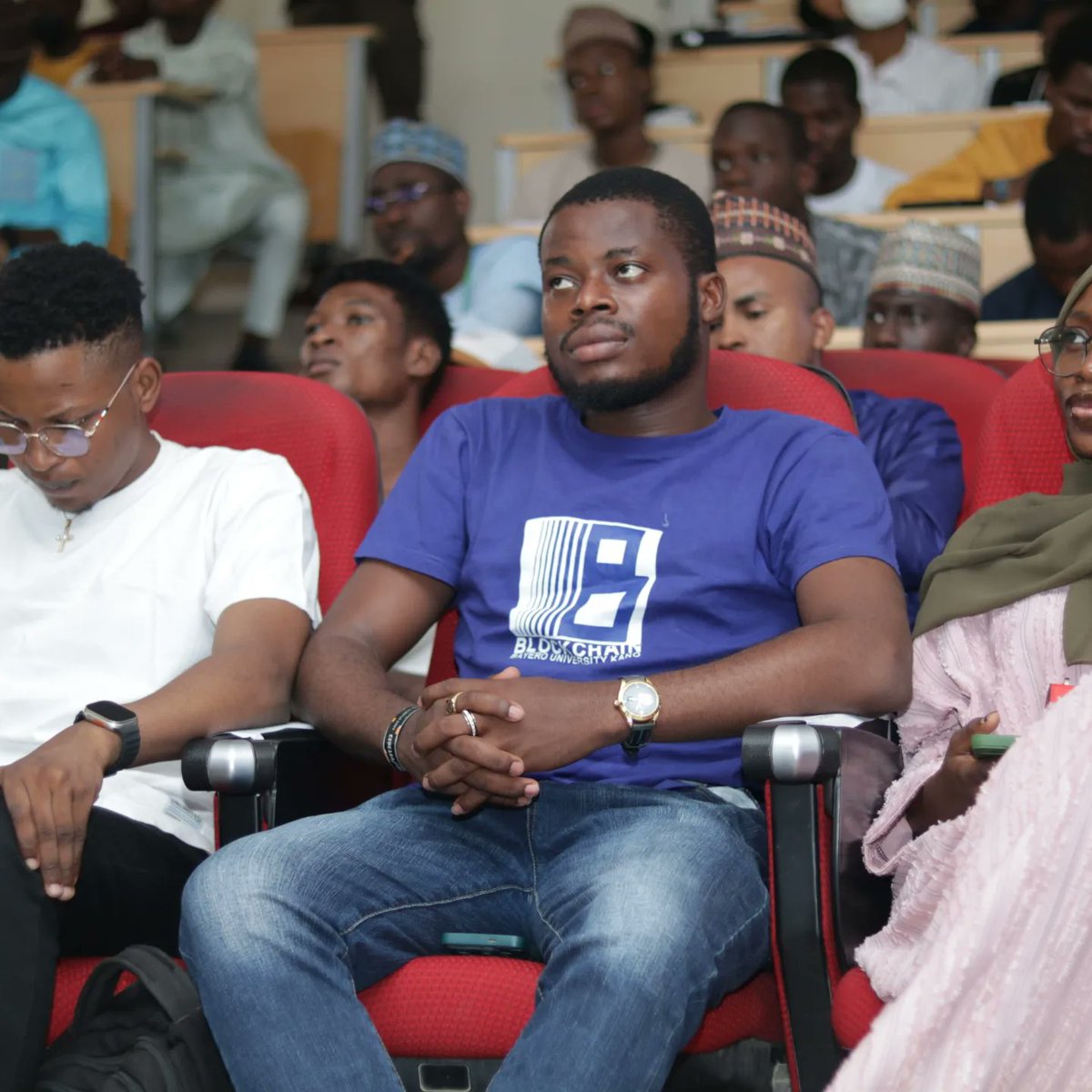 dscbuk's tweet photo. Diving into the tech universe at DevFest Kano! 🚀 From engaging speaker sessions to exciting interactions, swag giveaways, and Q&A moments, the energy is buzzing🔥.
Next up: Code Lab Session! 🖥️💡 #DevFestKano #DevFest2023 #DevfestkanoStudentsEdition #gdsckano https://t.co/5VchKjd0qj