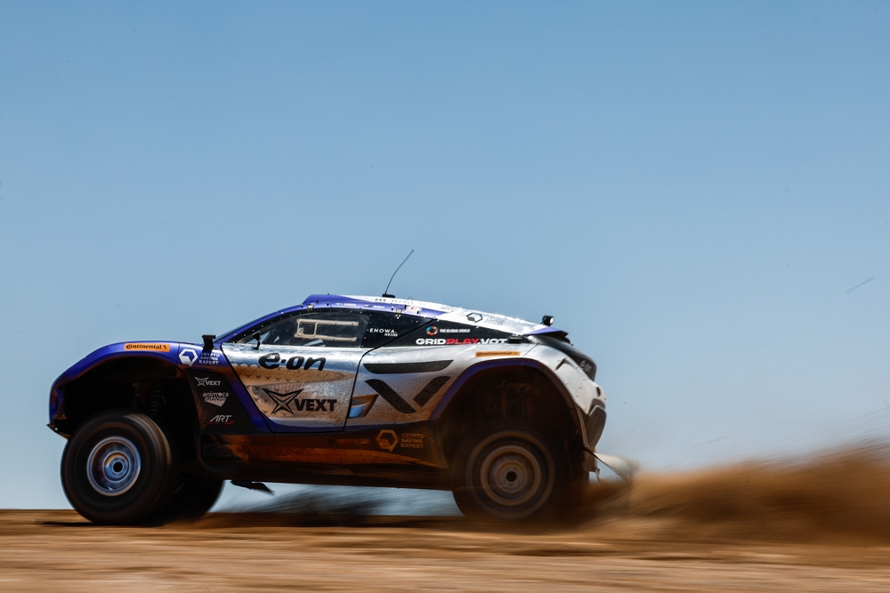 CARSaLaCarta's tweet photo. #extremeE : el #CopperXPrix y su quali 1 Heat 1 es para #Veloce y Heat 2 para #X44
Link: https://t.co/vnxsPy6zY6 https://t.co/zOxuutGSX5