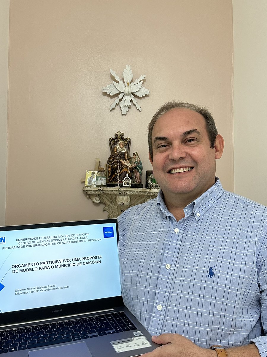 salmo_batista's tweet photo. MESTRE EM CIÊNCIAS CONTÁBEIS - UFRN. Meu eterno agradecimento a todos que torceram por mim. Ahhhh foi difícil chegar até aqui: renúncias, noites mal dormidas, uns segurando na mãos dos outros mesmo que em cidades diferentes. Inúmeras foram as vezes com pensamentos de desistir… https://t.co/yY8MFwWtoA