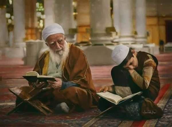 x3li9's tweet photo. ﻗﺎﻝ ﺟﺪ لحفيده : 

لا تكثر من مديح من تحبه ، ولا تماشي من لم يطع ربه 
لا تثرثر بالمجالس ، ولا تسلم وأنت جالس ، الصديق الذي تخلى عنك لا تسعى لقربه ، لا تهون ولا تتكبر لا تلين ولا تتجبر !
الصادق لا يحلف ، والواثق لا يبرر والمخلص لا يندم ، الكريم لا يمن والمحب لا يمل

كن كما أنت ولا تكن كما يريد غيرك ، احترامك للناس لا يعني أنك بحاجة إليهم ، 
ولكنه مبدأ تتعلمه من دينك وتربيتك ، احترم تُحترم ، فكن ثرياً بأخلاقك غنياً بقناعاتك كبيراً بتواضعك 
لا تنظر لمن يتكلم عليك من خلفك لانه في الأصل هو خلفك وليس أمامك
لا تخبر الناس كم تحفظ وكم تقرأ من القرآن بل دعهم يرون فيك قرآنا ، أطعم جائعاً ، اكس عارياً ، ساعد محتاجاً ، ارحم يتيماً ، سامح مسيئا ، برّ والديك ابتسم للجميع ، فليس العبرة أين وصلت في قراءة وحفظ القرآن 
إنما أين وصل القرآن فيك .