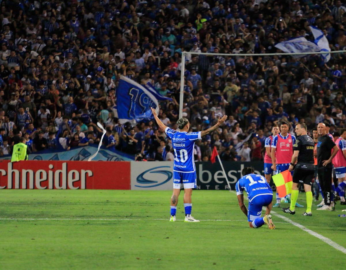 messibodeguer0's tweet photo. HOY JUEGA EL CLUB DEPORTIVO GODOY CRUZ ANTONIO TOMBA https://t.co/oQy3sxR2vc