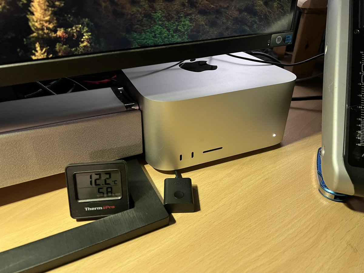 Having upgraded from my Intel 2009 MacPro to the new #macstudio , as blazingly fast and silent it is, I now have me a real problem in my studio.

Great thanks #apple, it’s freezing in my studio, I’m going to have to turn the old macpro on just to warm the place up 🤣