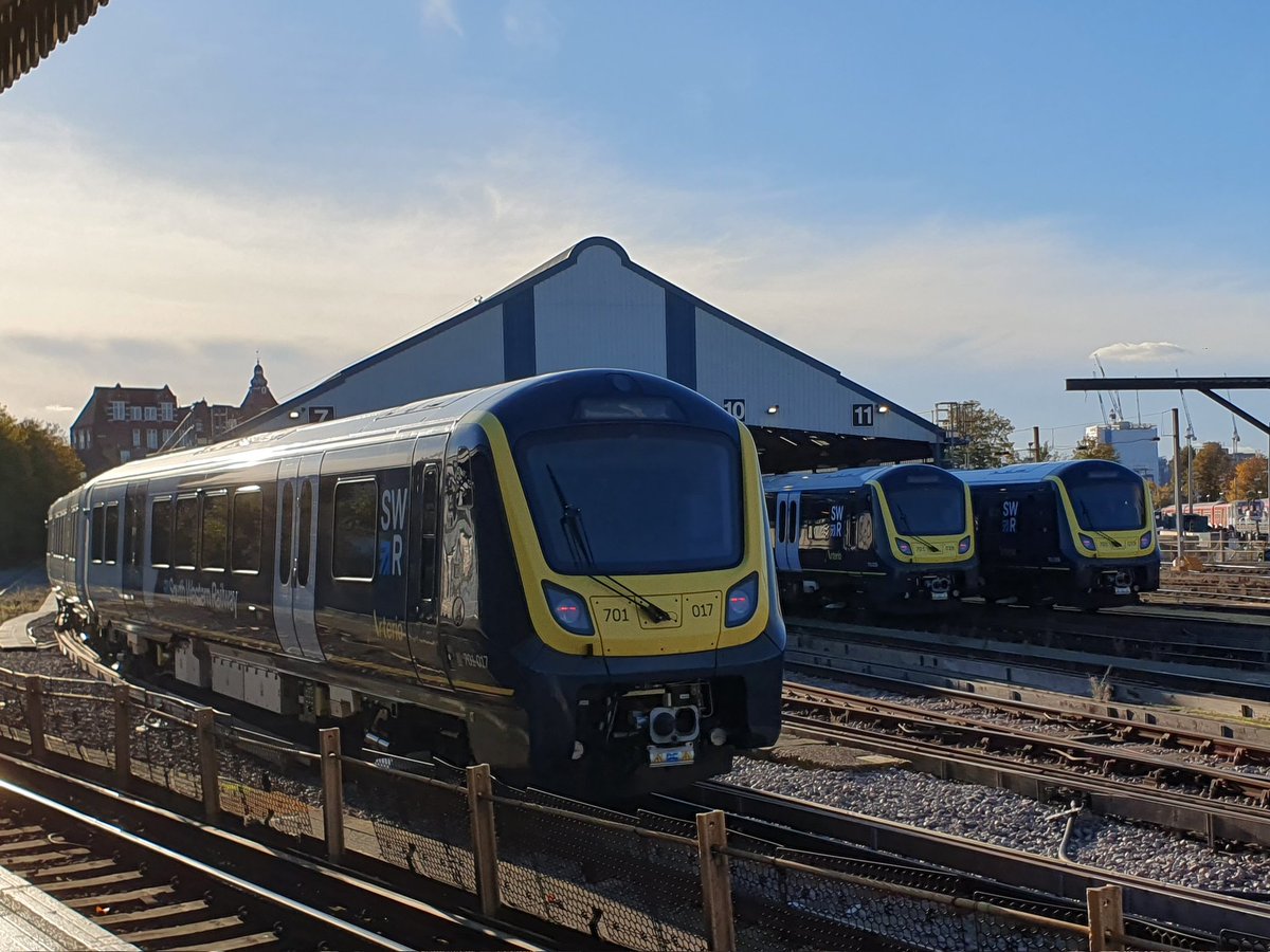 JamesTGlossop's tweet image. 3 SWR 701s seen in the sidings at Clapham Junction on Saturday 11th November whilst I waited for my train to London Waterloo. (11/11/2023) #ClaphamJunction #Class701 #SWR #trains #London #LondonTrip