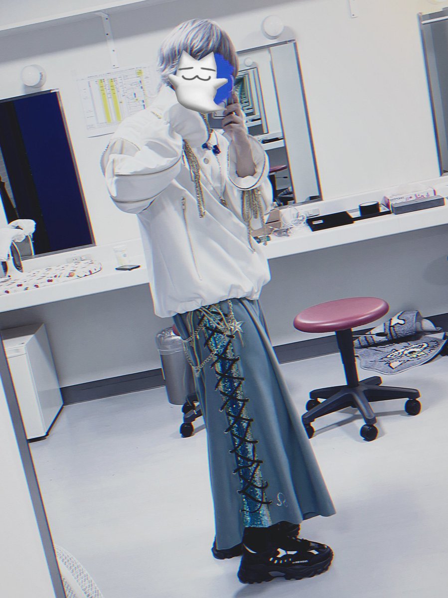 Nico_nico_Sou's tweet photo. 衣装こんなだったよ　オリジナル https://t.co/sooz1MKwTs