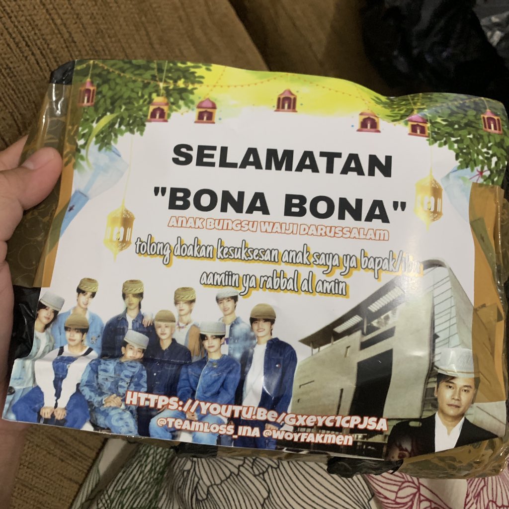 aiurthic's tweet photo. arrived safely 🫶
thank you @teamloss_ina @woyfakmen sukak bgt hadiahnyaa 🥹🫶
padahal join teamloss baru bentar tp huhu baik bgtt, semoga teamloss kedepannya makin kompak ya makin banyak juga membernya biar trejo bisa win 🥹 https://t.co/Rx4E9JDD73