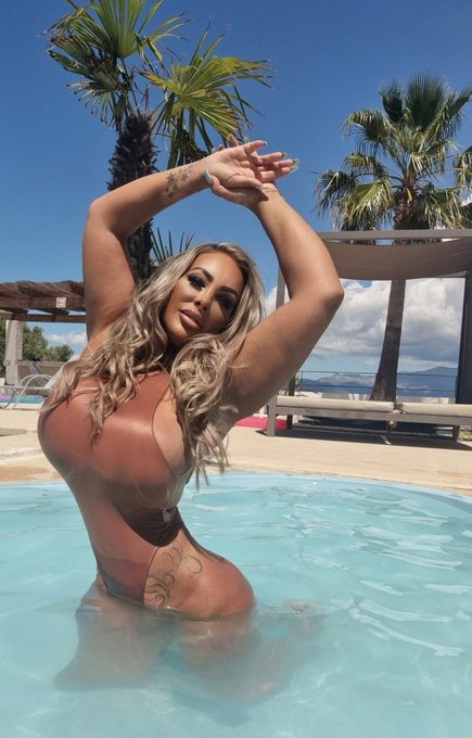 I have a little treat for you all.... 30 days FREE access to my Only Fans page.... 🤫🤫🤫  ➡️ https://t