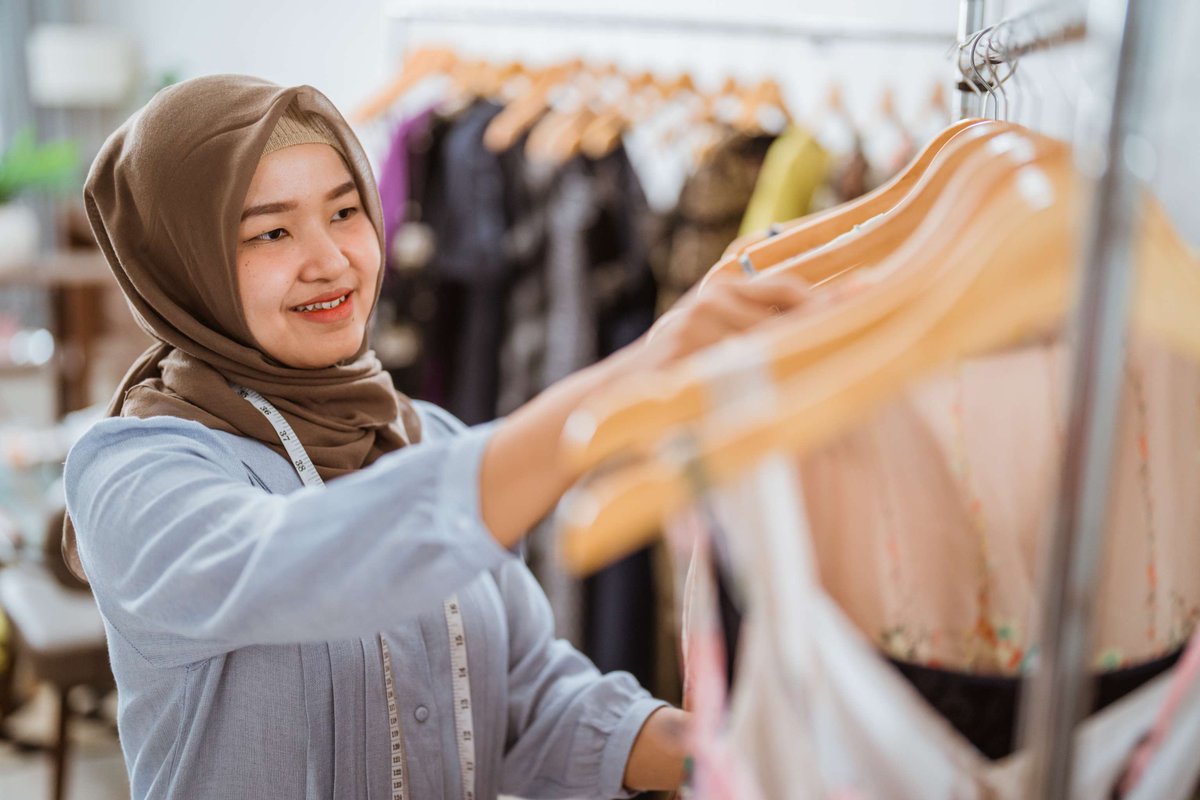 It’s Small Business Saturday, and we’re celebrating London’s vibrant small and local businesses. 

These entrepreneurial, resilient shops are the backbone of our city’s communities and economy. 
 
Tag your favourite London small business, #SmallBizSat2023