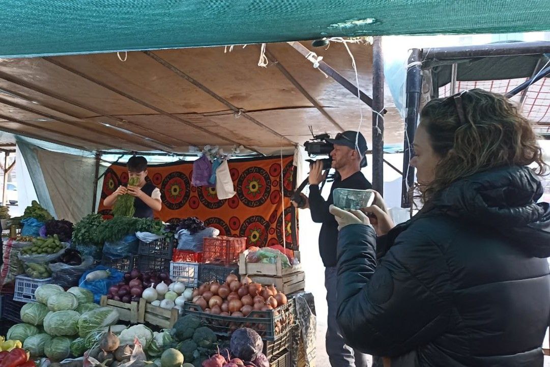 UZEmbassyDC's tweet photo. 🎥 Discover the unique beauty of Samarkand in @CNN's upcoming documentary “The Spirit of Samarkand”. From the art of calligraphy to the secrets of Samarkand pilaf and architectural marvels, this is a journey you don’t want to miss!  Stay tuned for the premiere this December! https://t.co/fPqxwseUux
