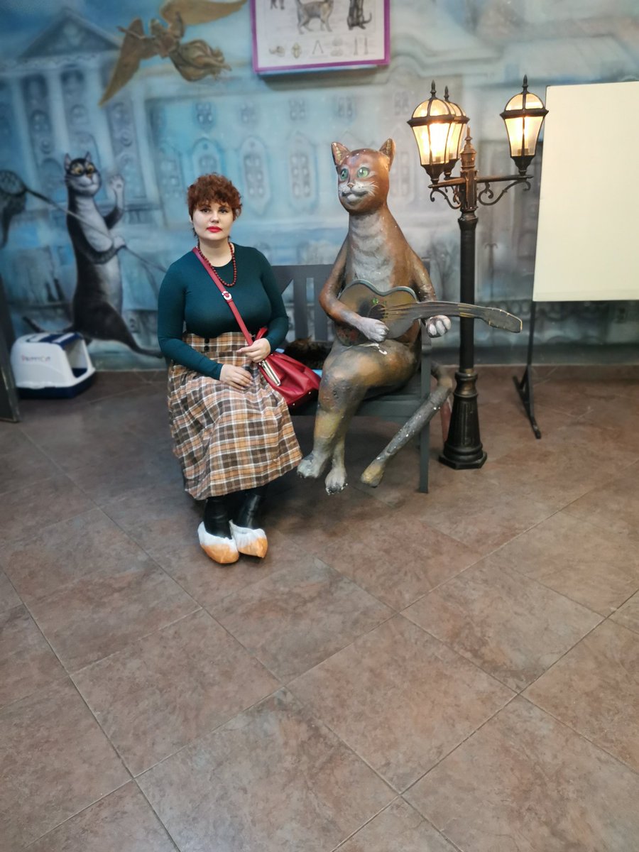 JawnFox's tweet photo. Посетила Республику Котов 🐈 https://t.co/Zilbhl6BZV
