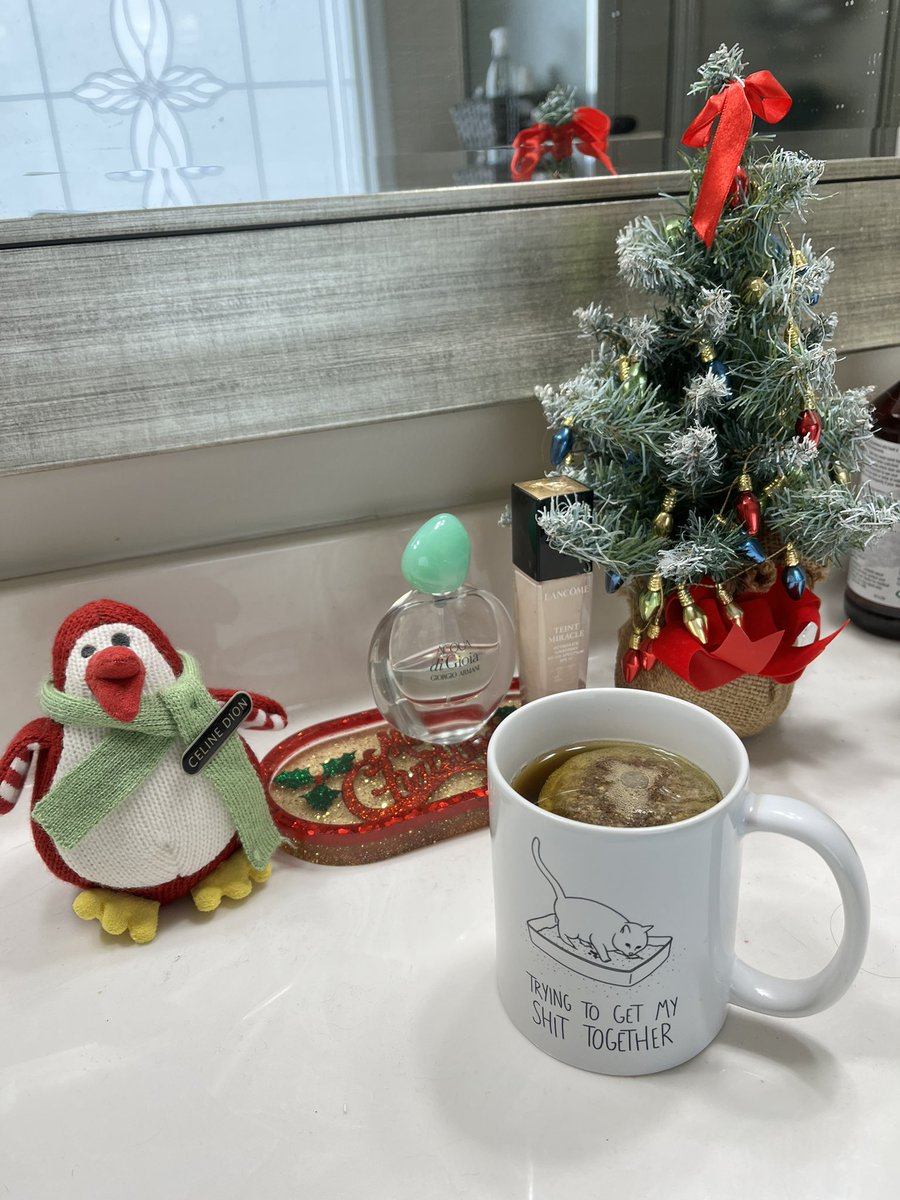 RatchetLeah's tweet photo. Day 2 #AdventTea https://t.co/GtR6fONo5W