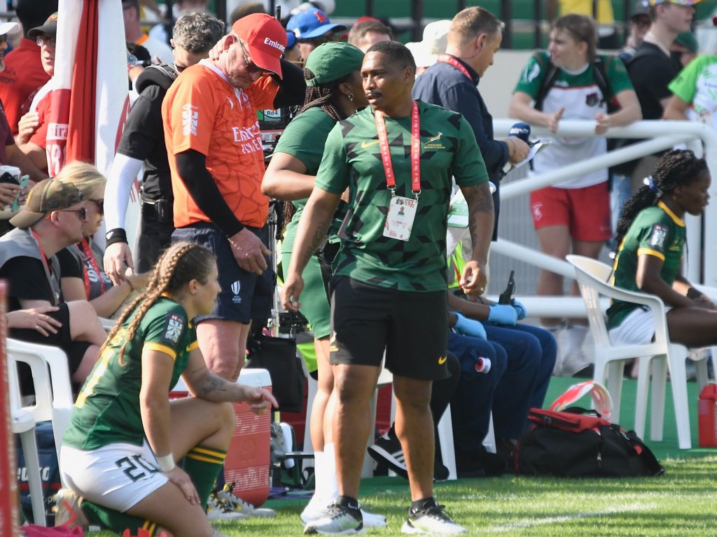 WHAT A DEBUT BY THE #Bokwomen7s on the circuit .
Onto Day 2 👏🏽
Well done Coach Renfred Dazel 

#Dubai #HSBCSVNS