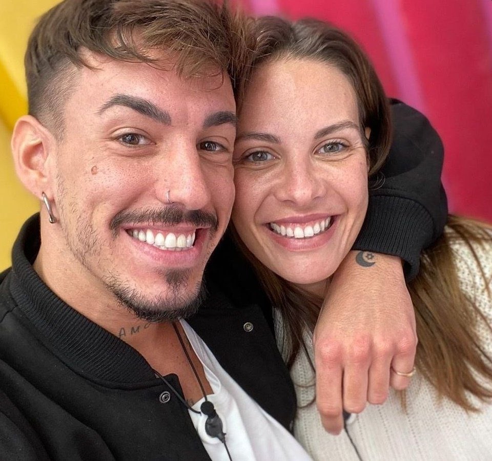 noemiAlcocer12's tweet image. Si no os gusta el trato a Luitingo y Jessica pasamos de el hastag #GHVIP2D a  #Jessingo2D si no seguiran mofandose en nuestra face gente