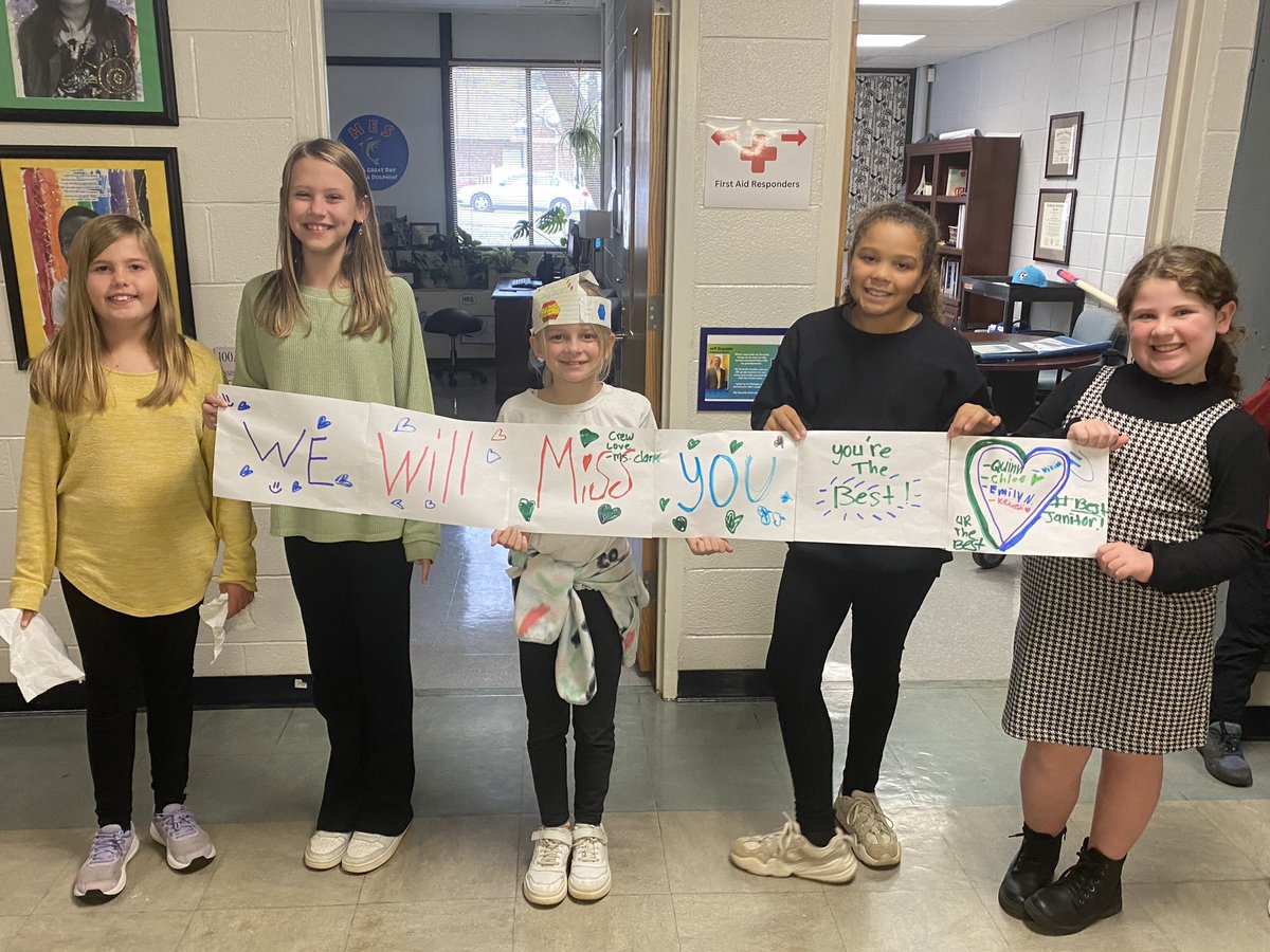 Lucy Clark tweet media