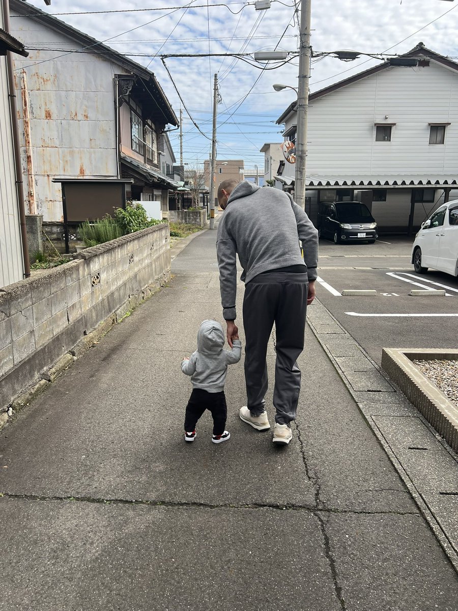 Enjoy seeing all your family back home in the states! I will hold it down for y’all over here. Will see you all after the season🙏🏽