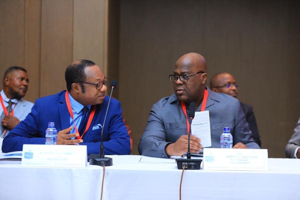 Votez pour le numéro 20 , c'est votez pour augmenter les misères de peuples congolais. Cher compatriotes, l'heure est venue de rompre avec les anti valeurs