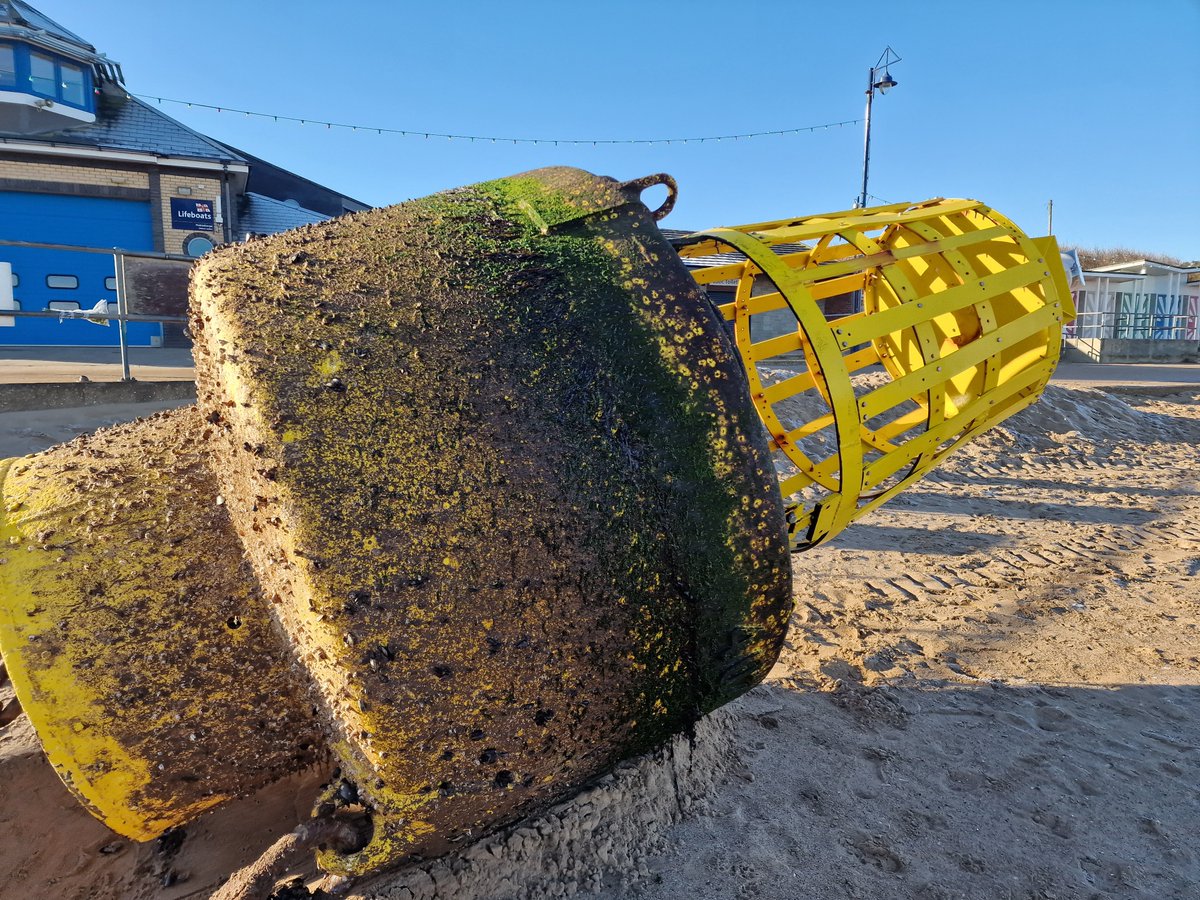 AndyJStokes's tweet image. Buoy on the beach #mablethorpe