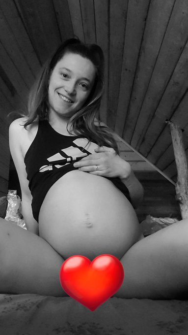 Et voila mon #samediauLit 😋  Bon week-end &agrave; tous 😊 @PartageDefiHot @OrgasmicGroup @lafrancecoquine https://t<a href="/tag/samediaulit"class="tags">#samediauLit</a>