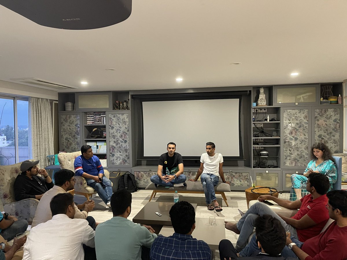 UmeshBhutoria's tweet photo. 5th Cohort of #SGx by @saasboomi is underway officially. 7 awesome startups, 7 brilliant Saarthi and Wingmate teams that will work with the startups 1-1 over the course of the next 16 weeks. Beyond stoked and inspired to be part of this group. 🙏 https://t.co/hXmbUc3vhh