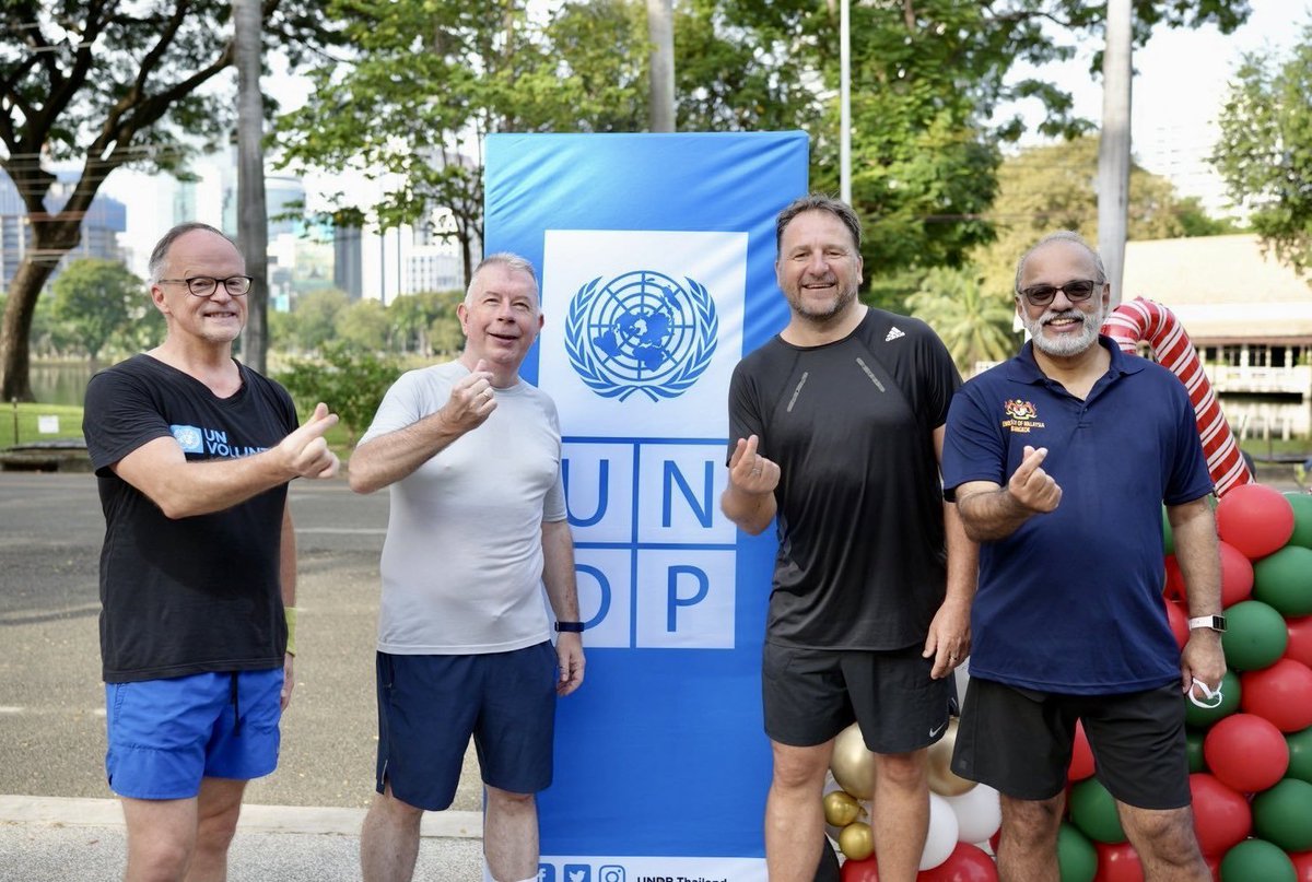 UNVAsiaPacific's tweet photo. Earlier today, @UNVAsiaPacific team joined the #Run2gether event organized by @UNDPThailand, @thaihealth, Together Foundation, and other partners as part of celebrating the International Day of Persons with Disabilities and promoting #inclusion. 👨🏾🦯👩🏾🦯🏃🏿♀️🏃🏻
#IDPD2023 https://t.co/MHqFDuQptV
