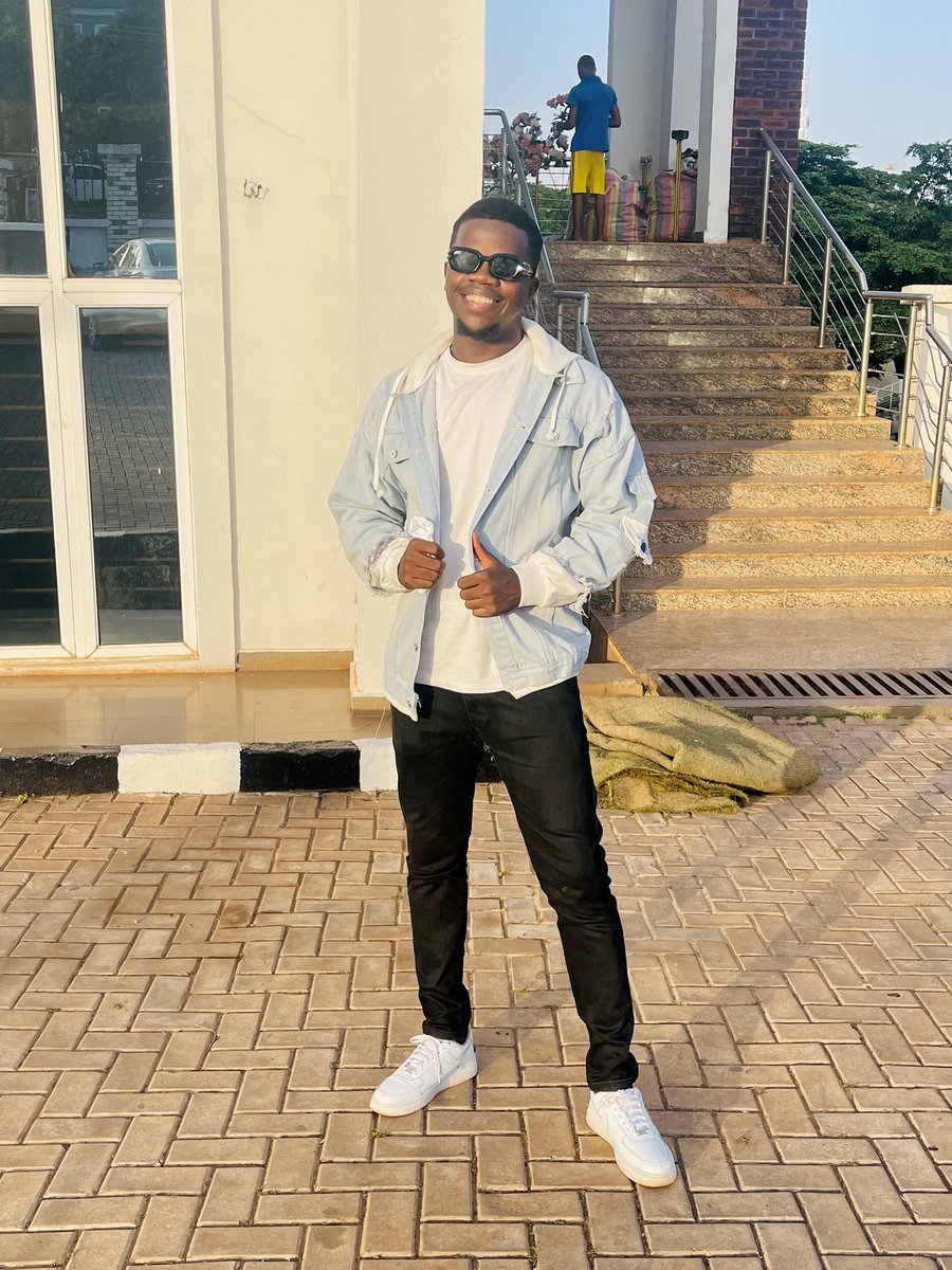 NnamNnaemeka's tweet image. I have been accused of not smiling enough in my pictures, so, here are pictures of me smiling😊

Had a fun evening yesterday at #unwintheeast #techmixer event.