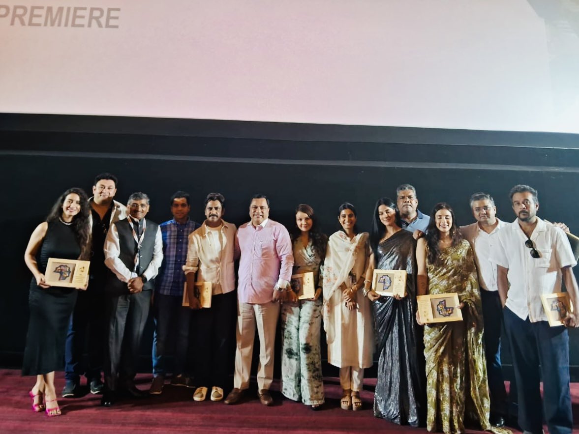 samridhichando1's tweet photo. Walked my first ever Red carpet for ‘Rautu ki beli’ at the Gala premiere of 54th IFFI Goa ! 

Extremely blessed and grateful for this opportunity &amp; many more awaiting 🫶🏻

@zeestudiosofficial 
Anand Surapur 
@nawazuddin._siddiqui 
@rajeshkumar.official 

#iffigoa #rautukibeli https://t.co/uXGXSlm7Td