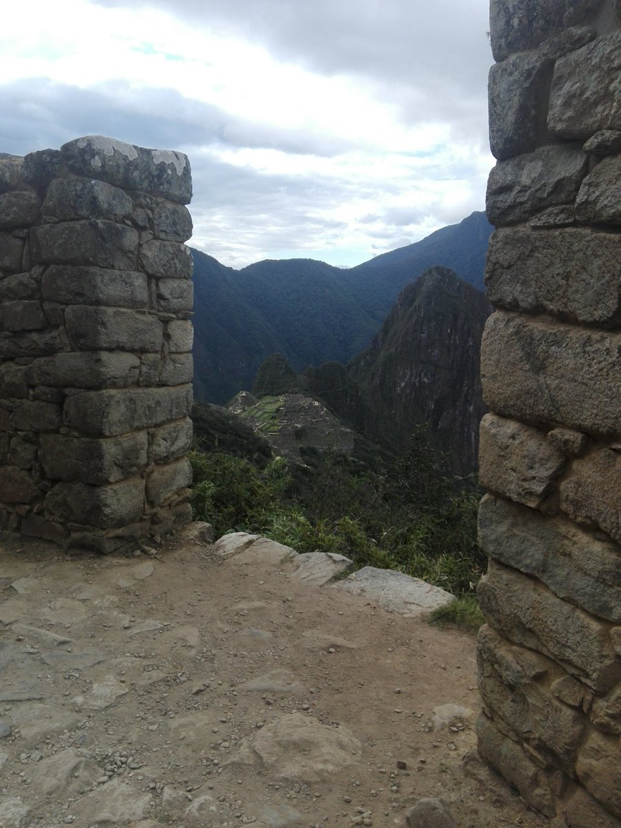 Machu Picchu and Wayna Picchu Mountain 🇵🇪
#worldwonder #youonlyliveonce 
#beautifulperu #NeverGiveUp