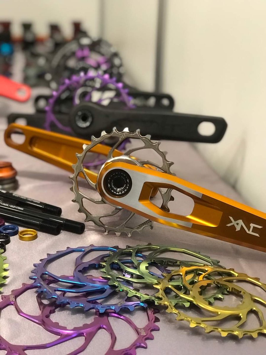 AEROZINEBIKE's tweet photo. #AEROZINE #cranksets #chainrings #cranksets #titanium #bottombrackets
#mtblife #mtblove #mtb #mtbpage #mtbdaily #mtbtrails #mtbphotos #mtbgram #mtbpictureoftheday #mountainbike #mountainbikersbr #mtbuk #cyclinglife #cyclist #mountainbiking #mountainbike #mtbislife #mtblifestyle https://t.co/nzcdcIiadD
