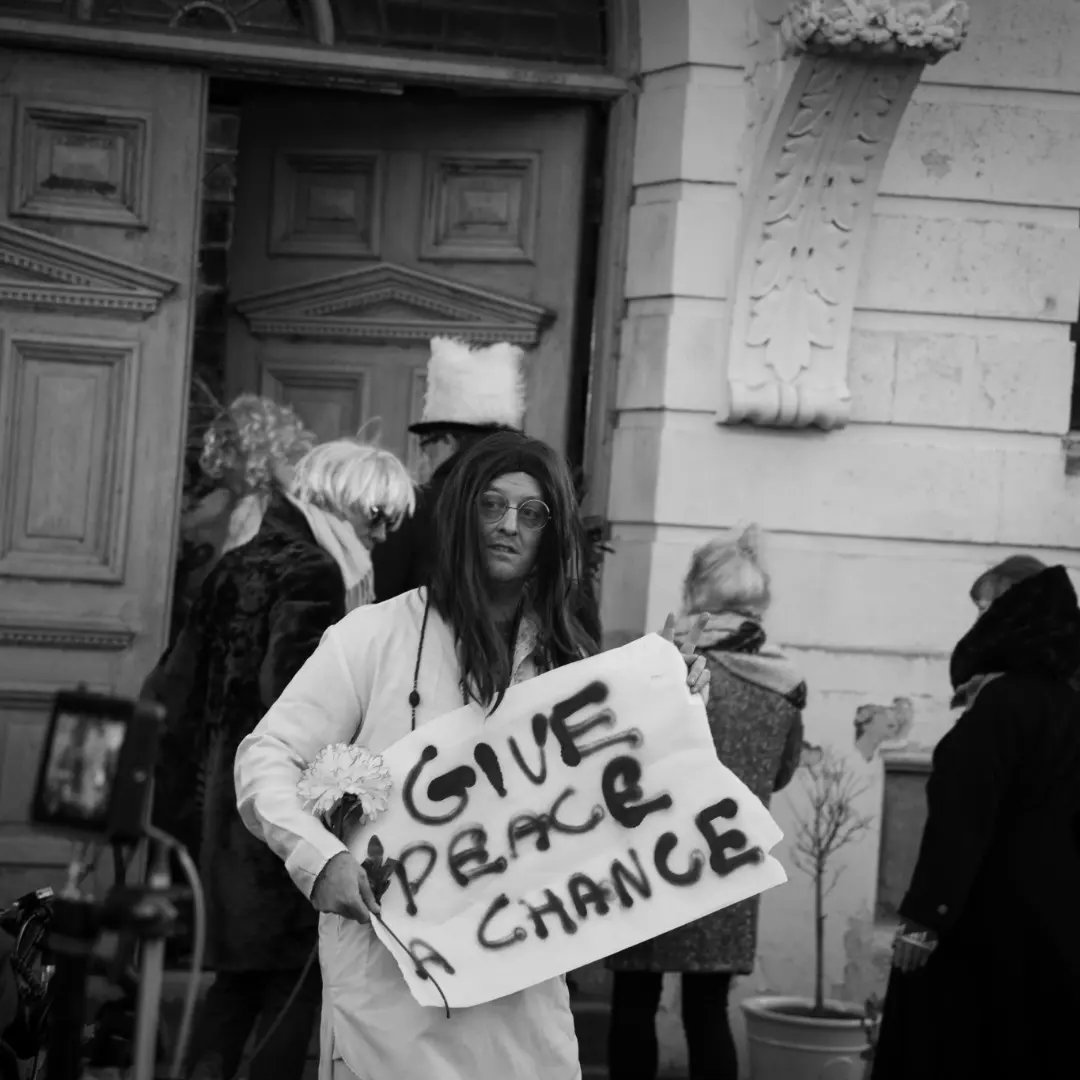 stuarthampton's tweet photo. Another big day at The Velvet Chapel filming two more scenes for our production with Kevin Allen and Tinopolis ✨️🌟✨️🌟
photos by Joe White

#art #artist #kevinallen #tinopolis #JohnLennon #thevelvetchapel #movie https://t.co/FeekNjj3yK