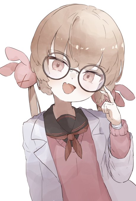 「bespectacled twintails」 illustration images(Latest)